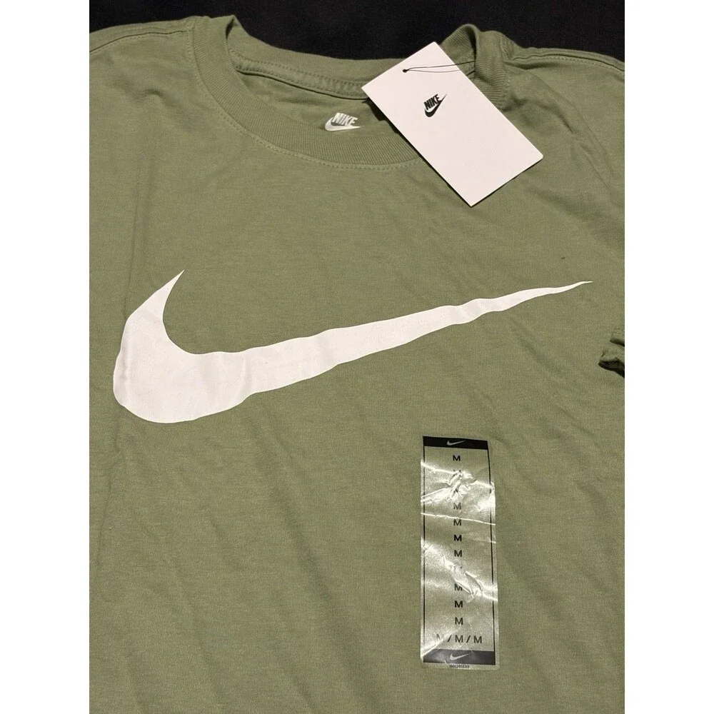 Nike Men’s M Olive Green Sportswear Big Swoosh Logo T-Shirt NWT DC5094-386